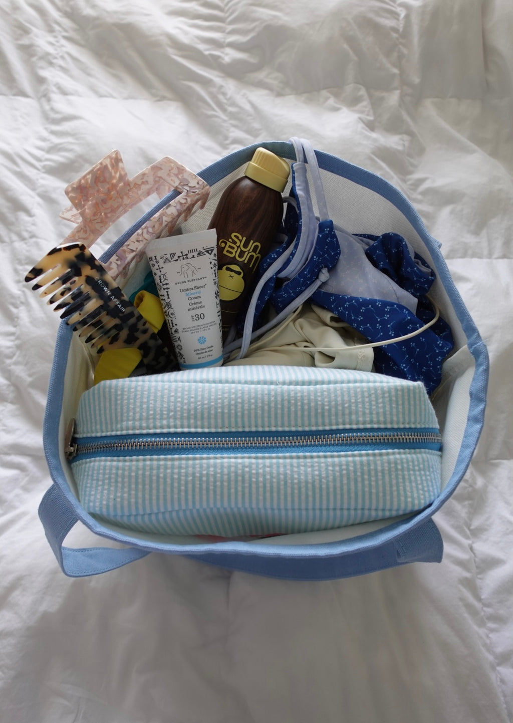 Loa Kinis Tote Bag