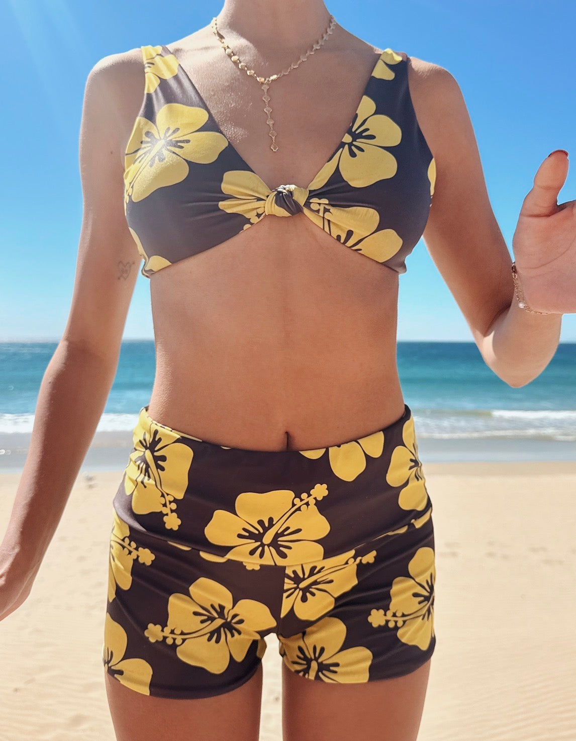 PACIFIC BLOOM SHORTIES